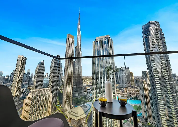 Modern High Rise 2Br Apartment With Burj Khalifa Views, Steps From Dubai Opera And Near Dubai Mall